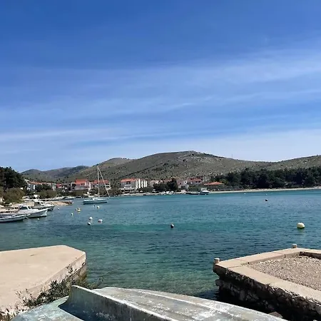 Mit Meerblick, Am Sibenik