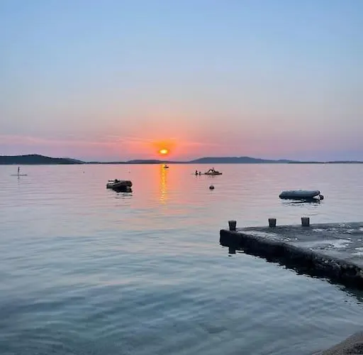 Seaview At Apartment