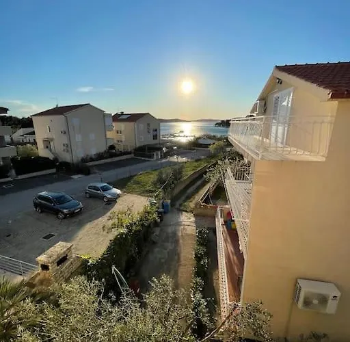 Seaview At Apartment