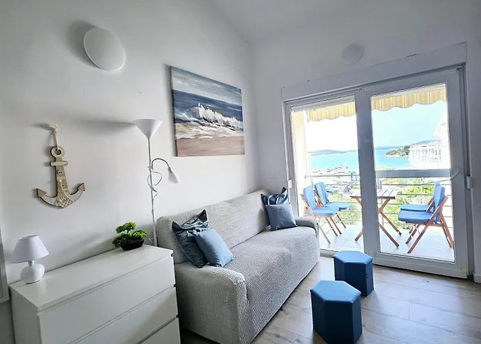 Apartment Seaview At Sibenik