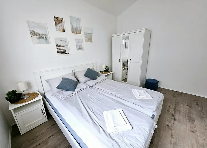 Seaview At Apartment *